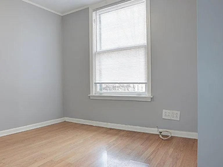 4139 N Western Ave #2 — Photo 5