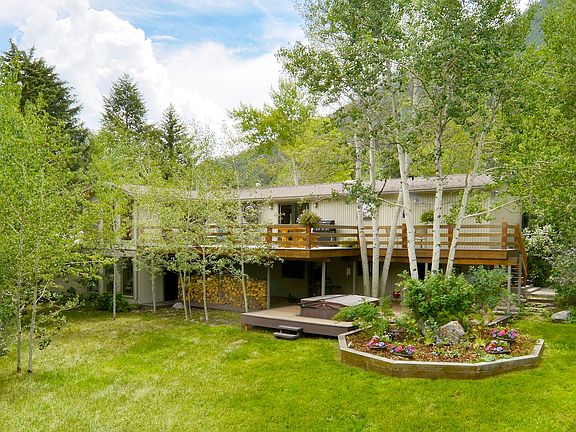 2nd image of 535 Pine Dr