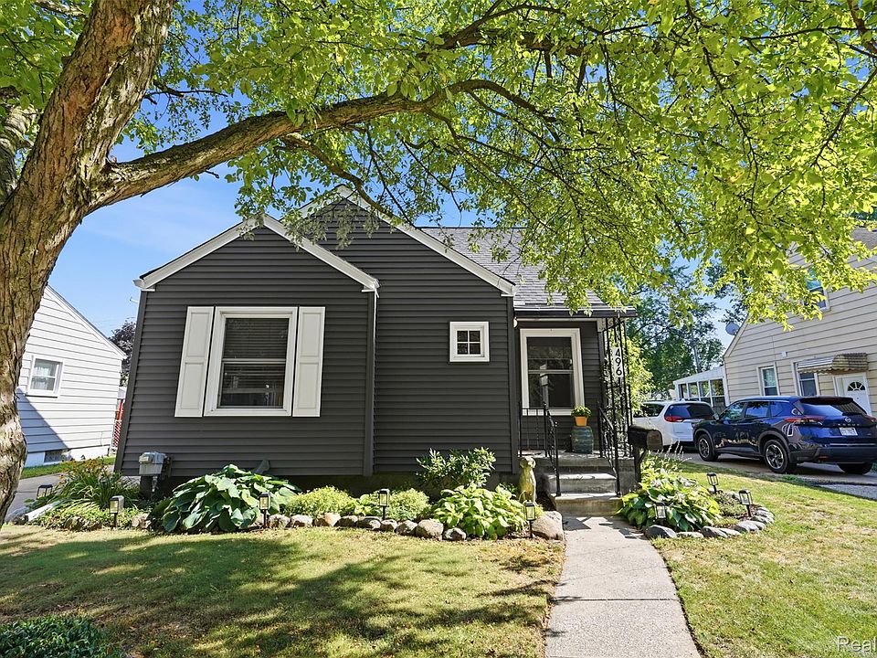 1st image of 496 E Baker Ave