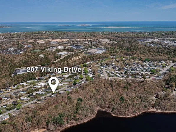 207 Viking Dr, Plymouth, MA 02360