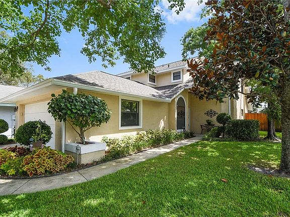 2nd image of 10611 Suntree Ct
