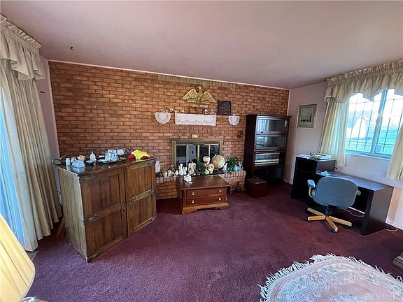 4th image of 628 Longvale Dr