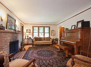 985 Delaware Ave, Mendota Heights, MN 55118