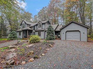 2117 Blue Ox Rd, Pocono Pines, PA 18350