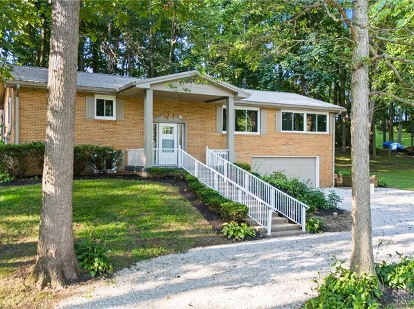 1112 Evergreen Dr, Greenville, OH 45331