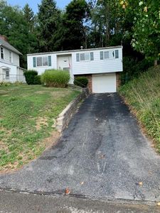 1023 Lessing St, Pittsburgh, PA, 15220