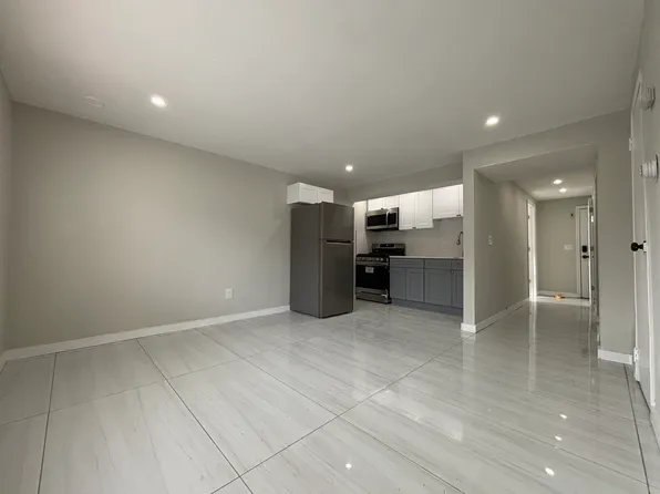 80 Chamberlain St #10, New Haven, CT 06513