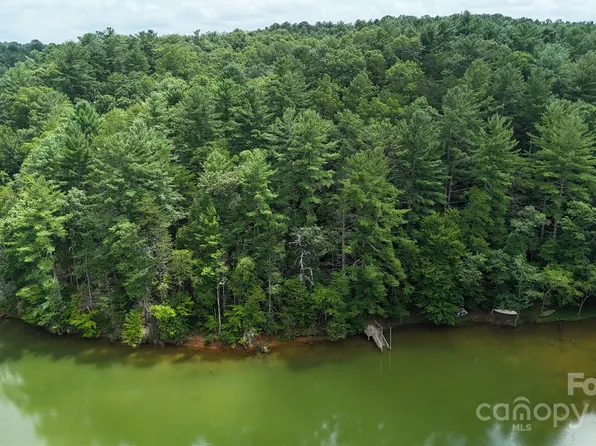 1559 Old Highway 10 E, Marion, NC 28752