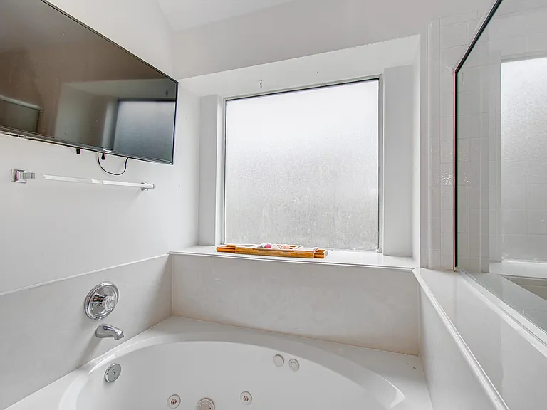 18303 Brenwood Manor Dr — Photo 20