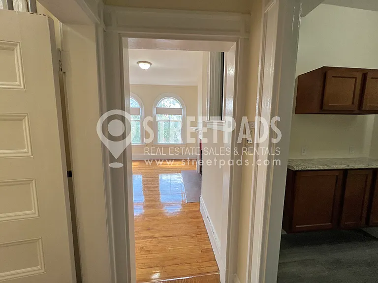 2 Ware St #303 — Photo 12