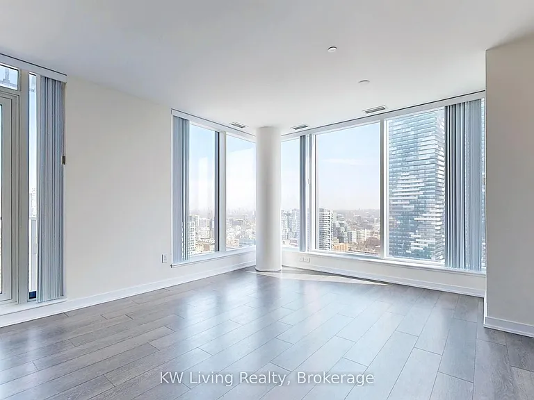 28 Freeland St #1907 — Photo 11