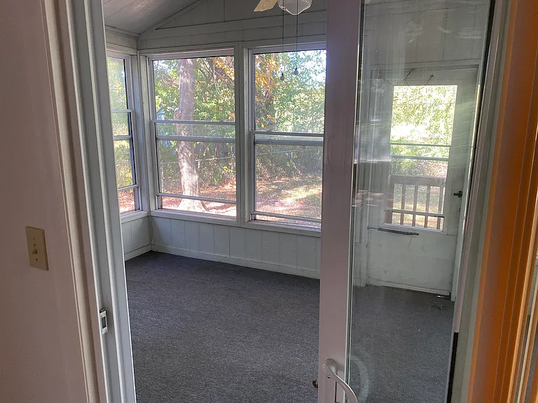 13126 Sycamore Ave — Photo 10