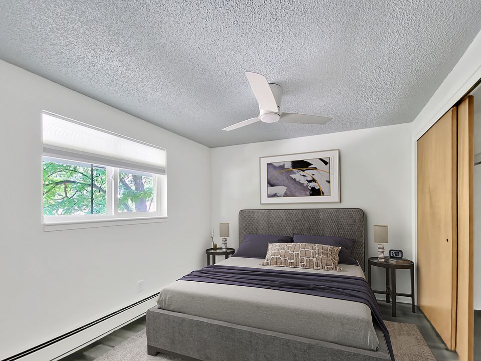 Front bedroom