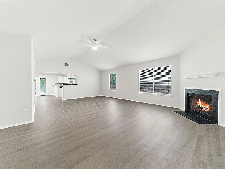 4116 Whisper Point — Photo 9