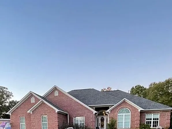 150 E Ridge Hts, Pontotoc, MS 38863