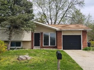 7623 Humbert Rd, Godfrey, IL 62035