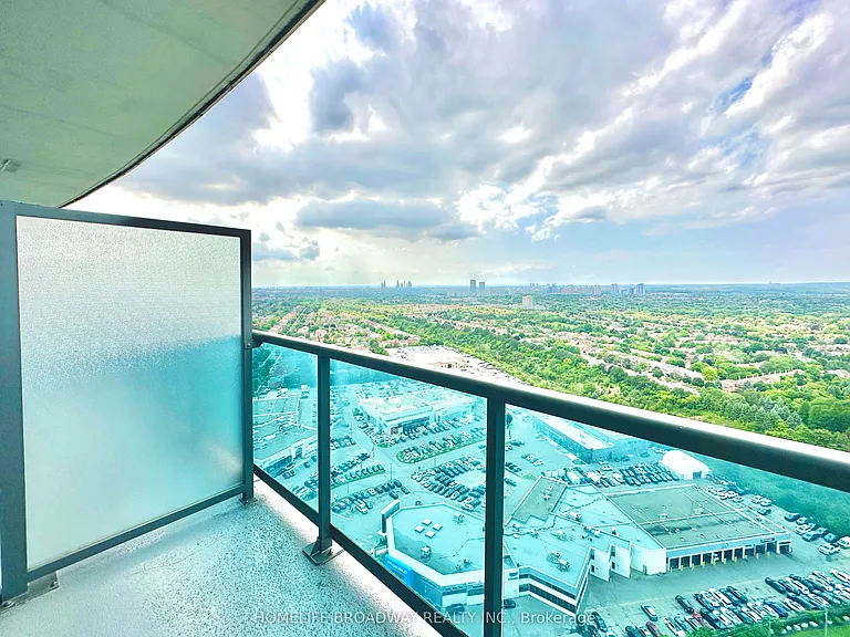 7161 Yonge St #2833 — Photo 3
