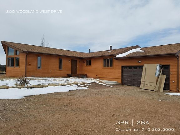 3rd image of 205 Woodland West Dr