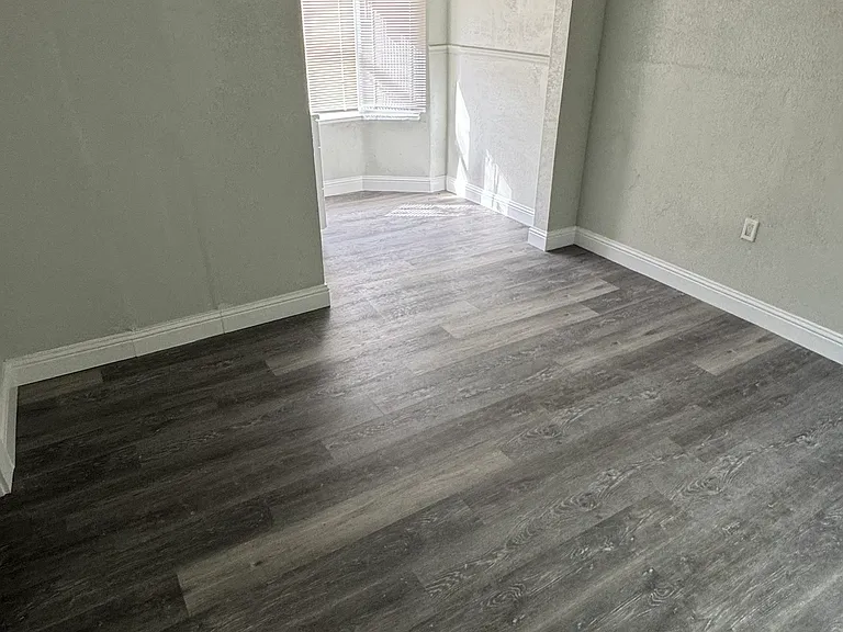 115 S Shasta St #2 — Photo 6