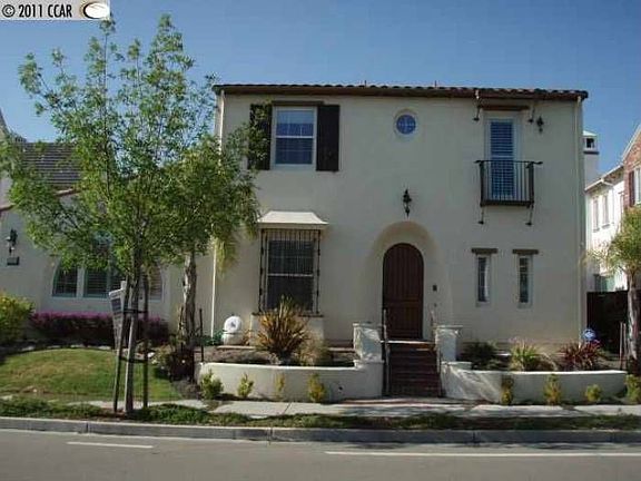 2nd image of 1931 Casablanca St