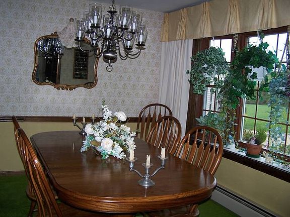 formal dining room