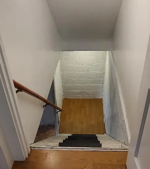 7436 Penfield Ct — Photo 3