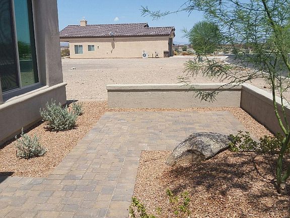 2nd image of 782 Malibu Cir