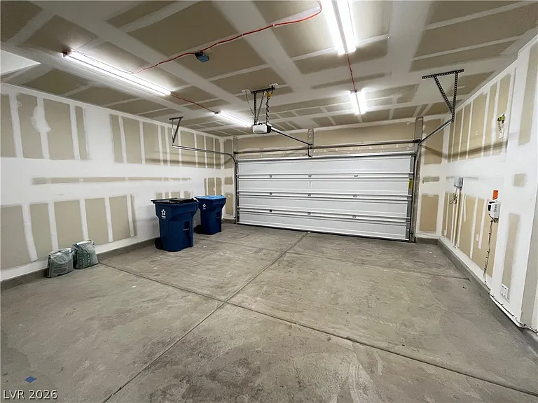 7052 Fossil Lake St — Photo 19