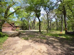 612 N Dove Rd, Grapevine, TX 76051