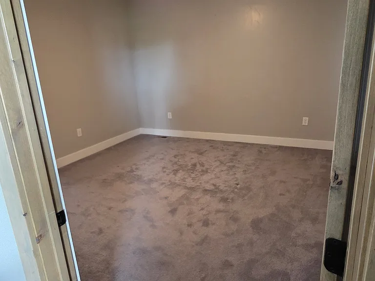 379 Eagle Way — Photo 5