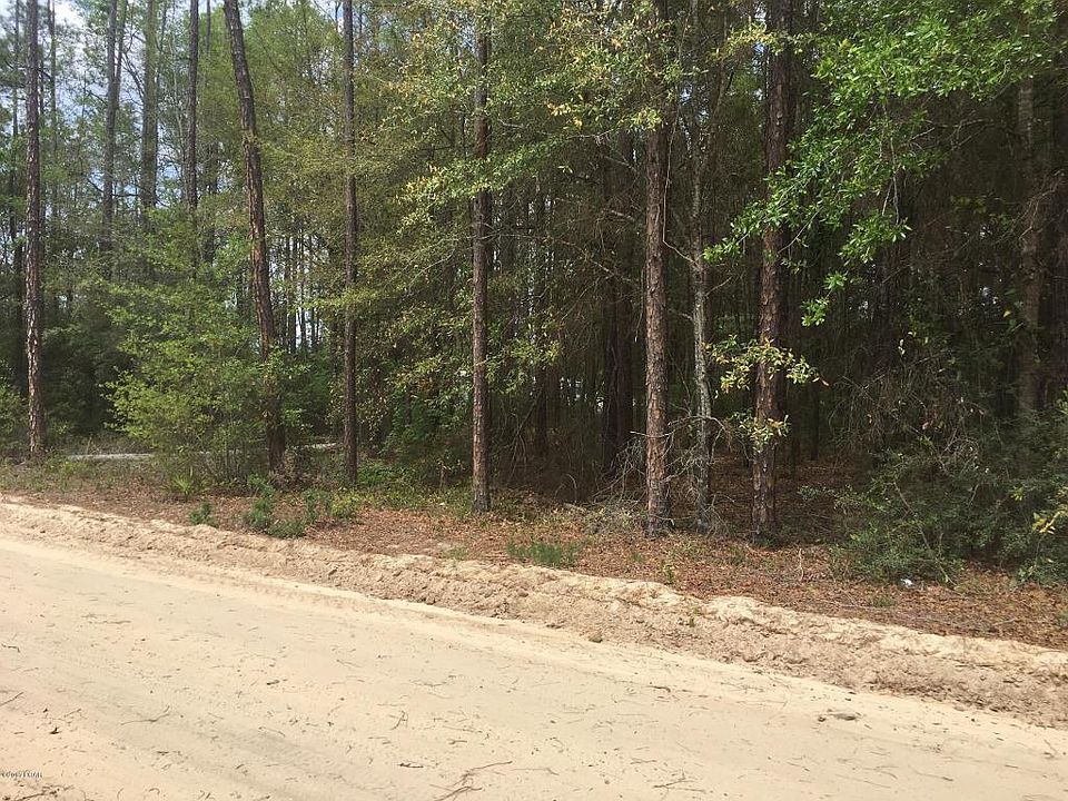 2nd image of Dogwood St
