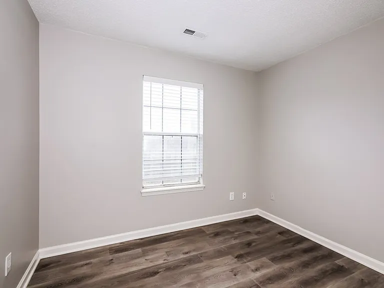 9922 Patrick Springs Ct — Photo 13