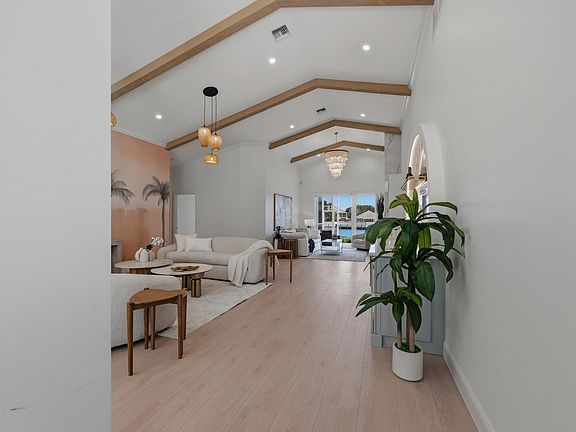 4th image of 17104 Crossgate Drive