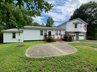 320 Mulkey Dr SE, Dalton, GA 30721