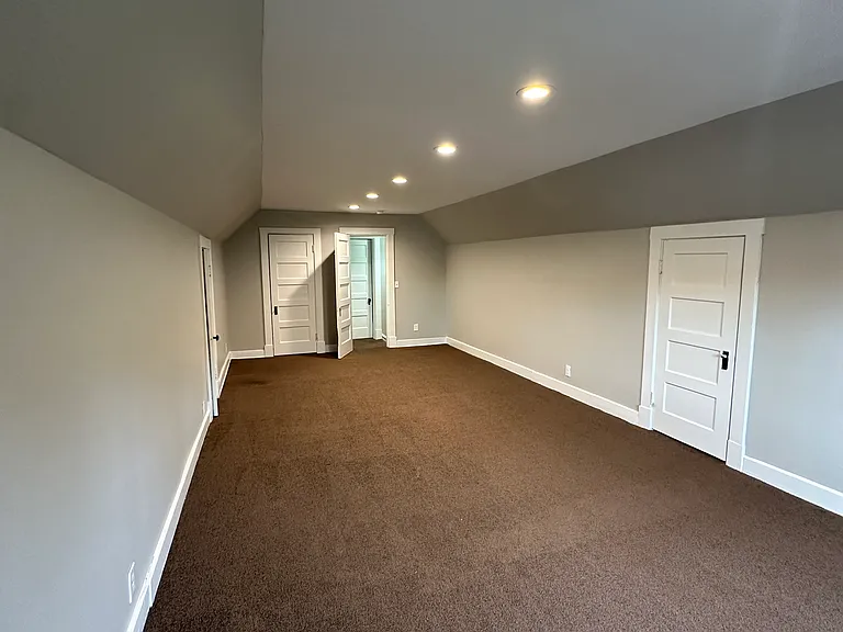 4500 Ashland Ave #2 — Photo 15