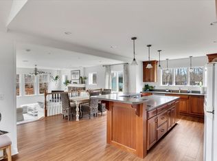 16 Lexington Rd, Saratoga Springs, NY 12866