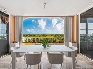 747 Crandon Blvd #PENTHOUSE 10, Key Biscayne, FL 33149