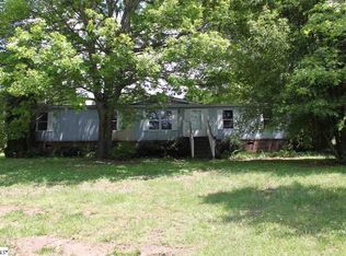 684 Cherokee Trl, Easley, SC 29640