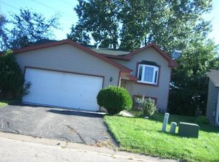 4407 Slater Rd, Eagan, MN 55122