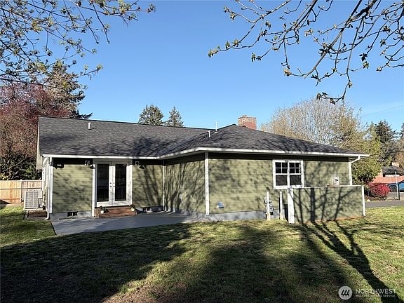 4th image of 10125 115th Street SW