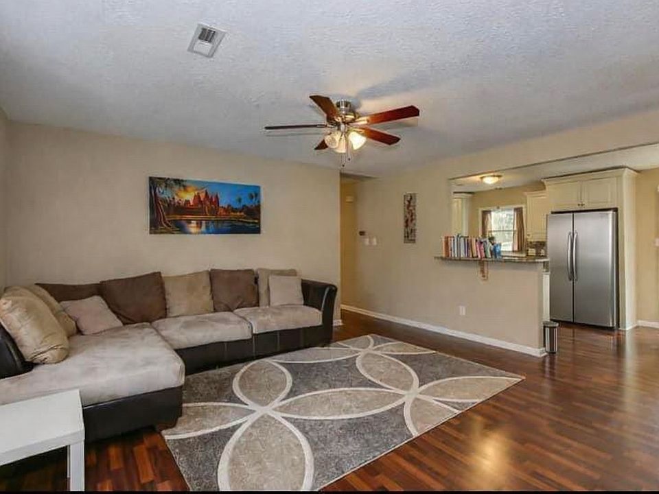 1st image of 4625 Camellia Dr