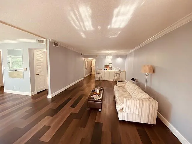 8990 S Hollybrook Blvd — Photo 6