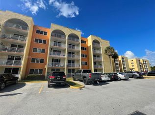 6950 Miami Gardens Dr #2308, Hialeah, FL 33015