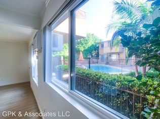 1300 S Barrington Ave APT 6, Los Angeles, CA 90025