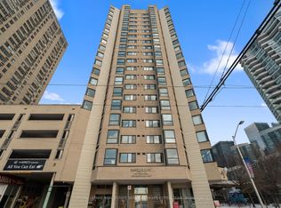 250 Queens Quay W #1307, Toronto, ON M5J 2N2