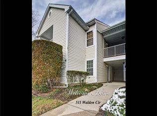 511 Walden Cir, Robbinsville, NJ 08691