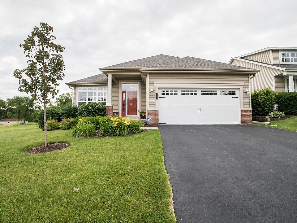 1st image of 1728 Meadowlark Ln #13
