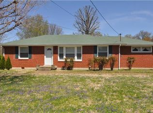 1128 Tuckahoe Dr, Nashville, TN 37207