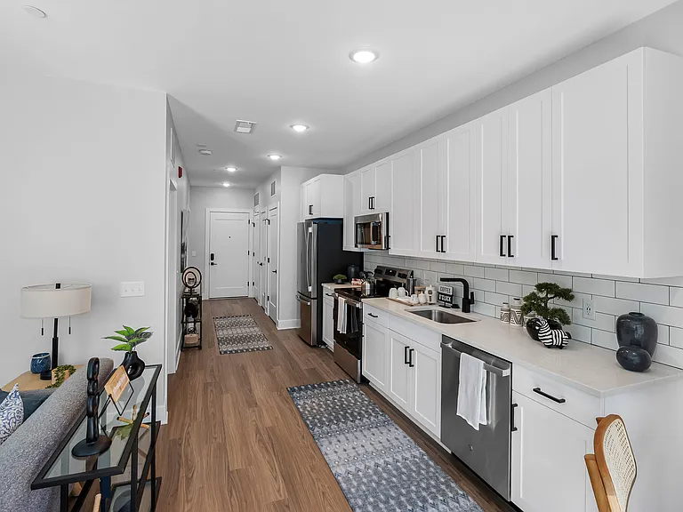 The James at Springline — Photo 12