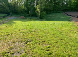 Sanctuary Ct, Johnson City, TN 37615